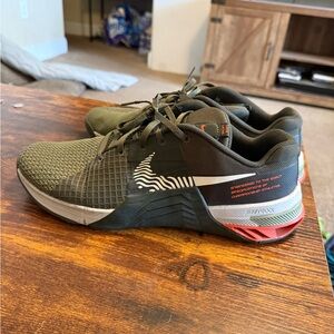 Rare Men's Nike metcon 8 shoes